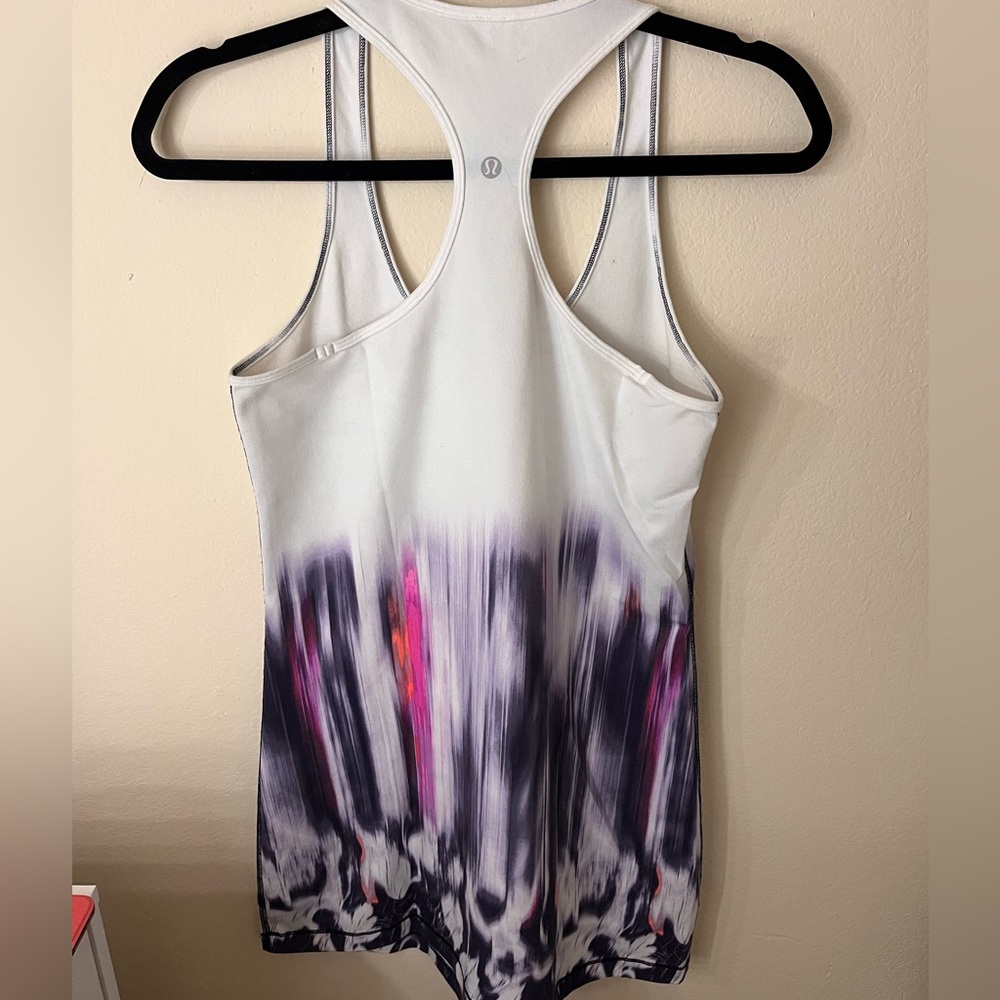 Lululemon Tank - Picture 2 of 4